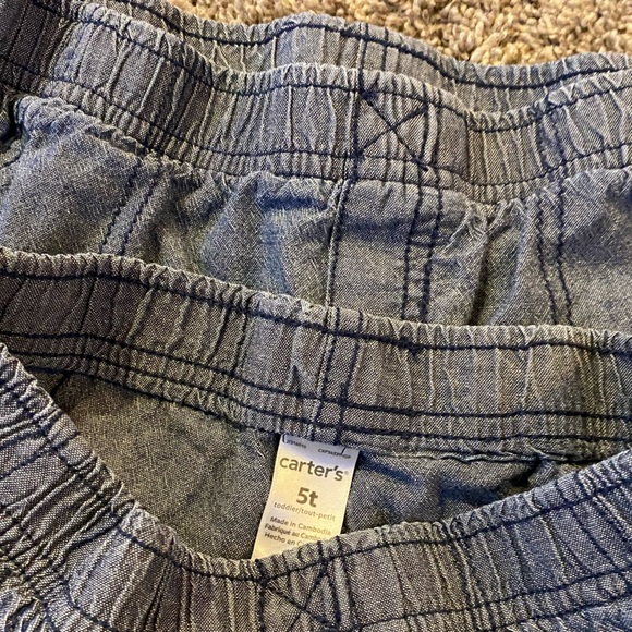 Set of 2, Carters, boys shorts, size 5T - Picture 2 of 4